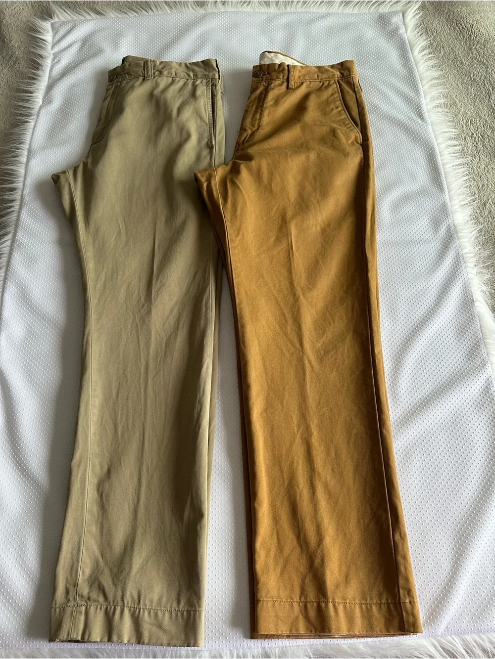 J. Crew Men's Chinos in Caramel Brown and Olive Sz 33/30